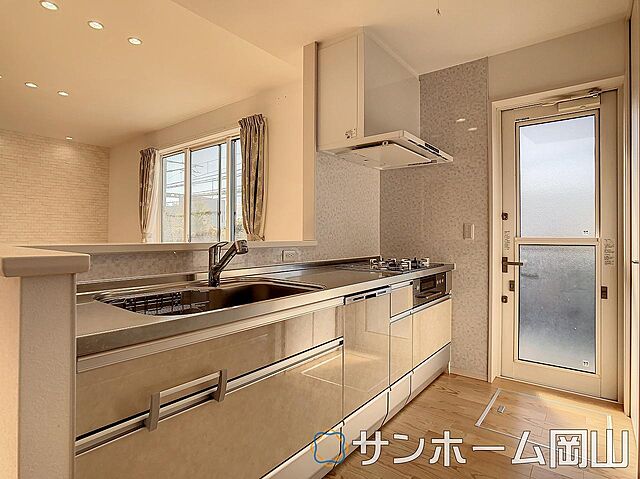 キッチン 岡山市東区西大寺松崎