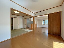 居間
