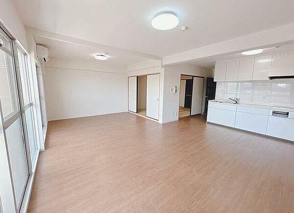 リビング/ダイニング