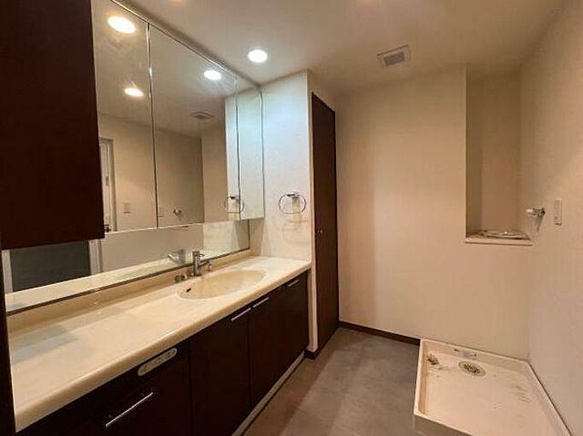 洗面 エイルマンション城崎ロイヤルコート 8階/8