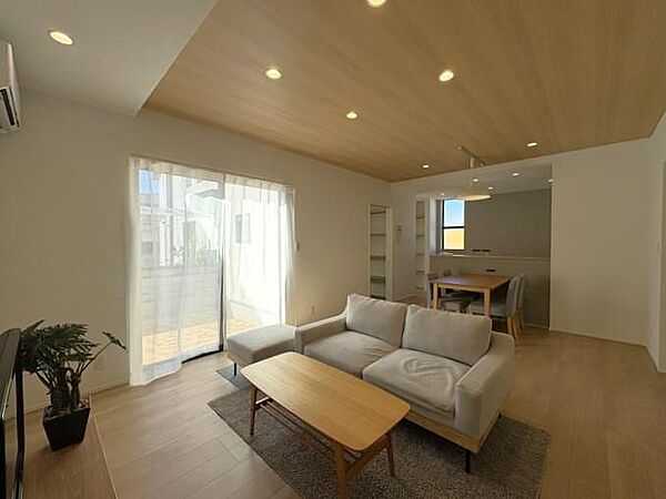 リビング/ダイニング