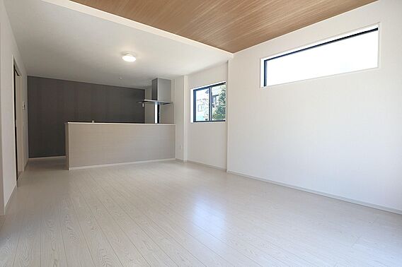 リビング/ダイ...