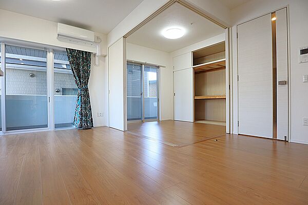 リビング/ダイニング セントエクシア段原東 2階/-