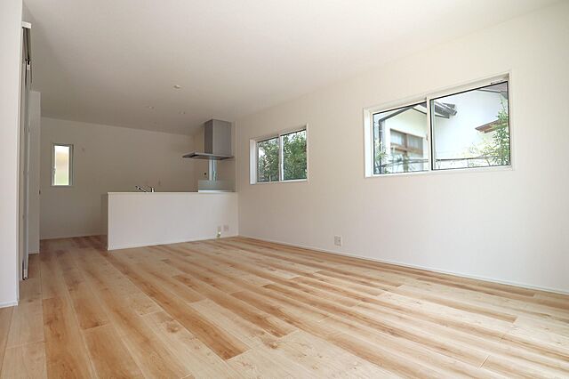 リビング/ダイニング 広島市安佐北区亀崎1丁目