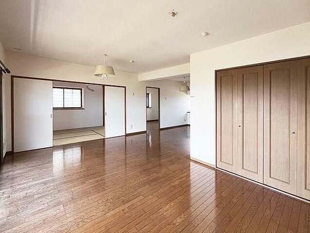 リビング/ダイニング レジオン大洲公園 12階/1202