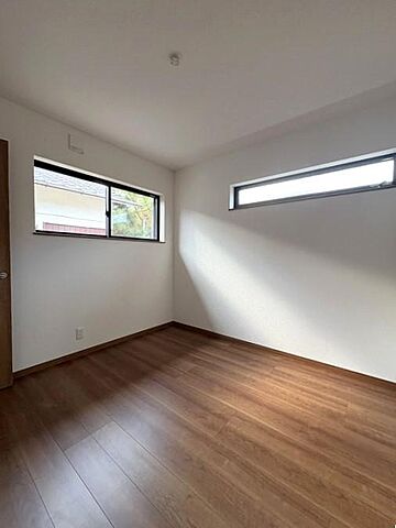 室内 伊予市下吾川