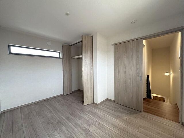 室内 伊予市下吾川