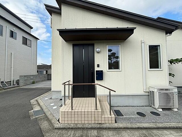 外観 松山市余戸中4丁目