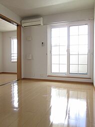 ポライトリーＣ 201 2階2LDKのリビング/ダイニング