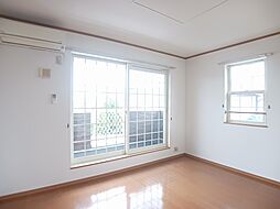 セイバリーブリーズ 201 2階1LDKのリビング/ダイニング