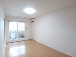 ヒーリング　ヴィレッジ 303 3階1LDKのリビング/ダイニング