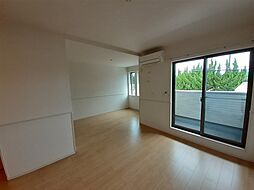 アプリコットII 201 2階1LDKのリビング/ダイニング