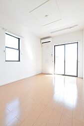 ＲｉｖａI 103 1階1LDKのリビング/ダイニング