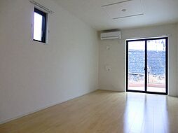 カルム・グラース　II 101 1階1LDKのリビング/ダイニング