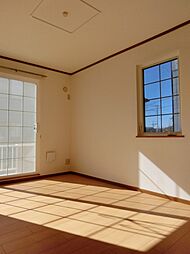 クレストールかなやま 101 1階2DKのリビング/ダイニング