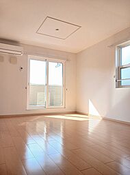 リヴァースクエアＢ 201 2階2LDKのリビング/ダイニング