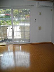 ロザージュ 104 1階2LDKのリビング/ダイニング