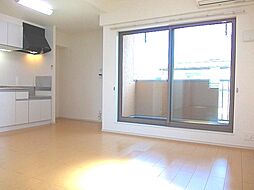 サンメゾン 201 2階1LDKのリビング/ダイニング