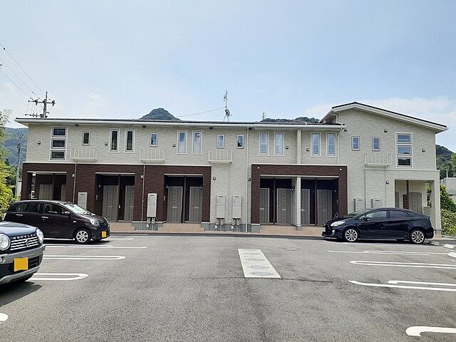 ホームズ でお部屋探し セラピアiii 1階 106 1k 賃料4 9万円 30 賃貸アパート住宅情報 物件番号 取扱い不動産会社 大東建託リーシング株式会社 佐世保駅前店 ホームズ でお部屋探し セラピアiii 1階 106 1k 賃料4 9万円 30 賃貸アパート住宅情報 物件番号 取扱い不動産会社 大東建託リーシング株式会社 佐世保駅前店