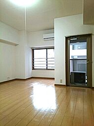 クレスト呉服町 302 3階1Kのリビング/ダイニング