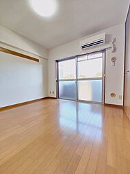 グランドコラム 204 2階1DKのリビング/ダイニング