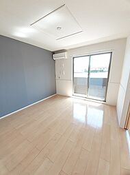 Ｓｕｎｎｙ　Ｆｌｏｗｅｒ　I 102 1階2LDKのリビング/ダイニング