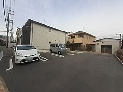 5 / 11