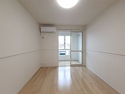 リヴェール　III 101 1階1LDKのリビング/ダイニング