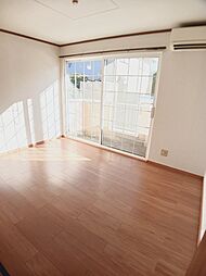 シュベリュール 103 1階2DKのリビング/ダイニング