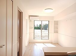 ライヒフリーデ 102 1階1LDKのリビング/ダイニング