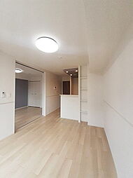 ウィステリア・イースト 102 1階1LDKのリビング/ダイニング