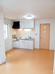 サン　フィオーレ 103 1階1LDKのリビング/ダイニング