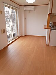 ハウススマイル 201 2階1LDKのリビング/ダイニング