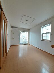 アレグリアＢ 101 1階1LDKのリビング/ダイニング