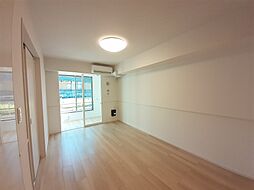 グレイス木津川　II 103 1階1LDKのリビング/ダイニング