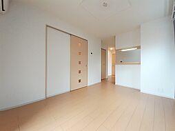 アルドールメゾン 102 1階1LDKのリビング/ダイニング