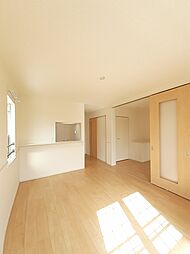 アジュール　シュッサイI 201 2階2LDKのリビング/ダイニング