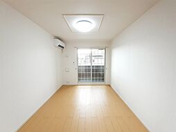 ｉｒｉｄｅI（イリーデ） 102 1階1LDKのリビング/ダイニング