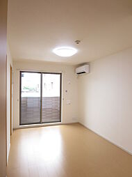 シュエット・エムＢ 102 1階1SKのリビング/ダイニング