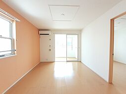 メゾン・アイリス 204 2階2LDKのリビング/ダイニング