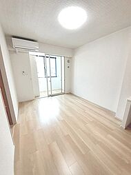 セントフルール 102 1階1Kのリビング/ダイニング