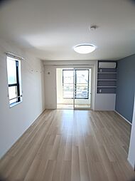 セレーノ 201 2階ワンルームのリビング/ダイニング