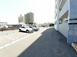 4 / 4
