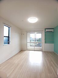 アルカンシェルＡ 201 2階ワンルームのリビング/ダイニング