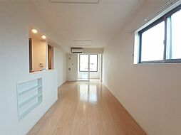 エムティハウスII 101 1階1LDKのリビング/ダイニング