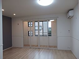 リヴァージュ　Ｋ 202 2階1LDKのリビング/ダイニング