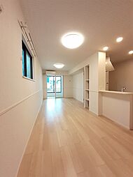 ブロッサムズ浜　Ａ 104 1階1LDKのリビング/ダイニング