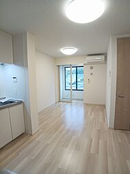 もみじ　II 102 1階1LDKのリビング/ダイニング