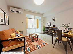 アンビションＸ 202 2階1LDKのリビング/ダイニング