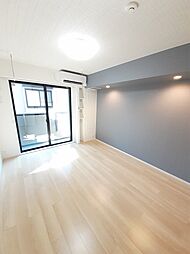 シャモット 102 1階1Kのリビング/ダイニング